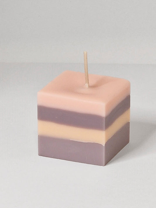 Cube - vierkant koolzaadwas kaarsje roze, taupe